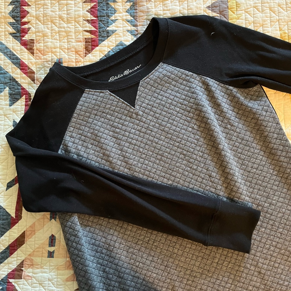 Eddie Bauer Black & Gray Ringer Sweatshirt